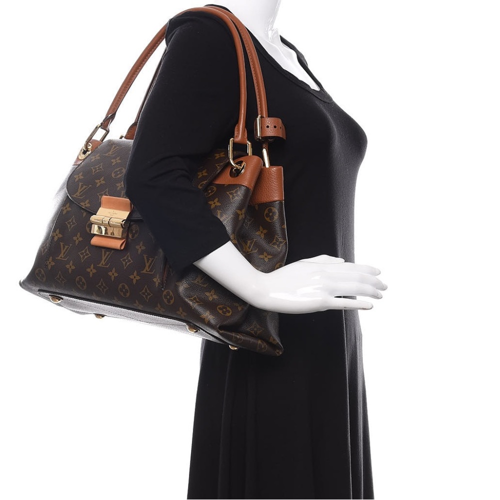 Louis Vuitton Monogram Olympe MM